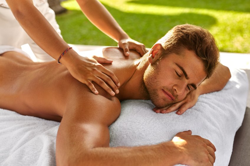 Lire la suite à propos de l’article Trouver un professionnel qualifié pour un massage gay en France : nos astuces !